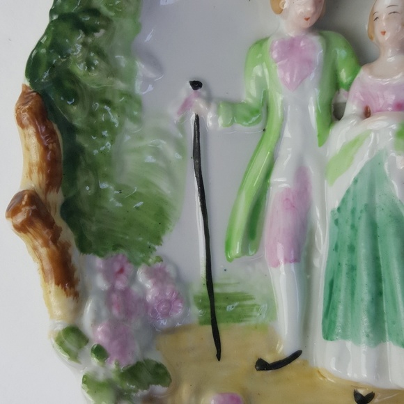 Vintage Hand Painted Victorian Couple 3D Decor Art - Picture 4 of 8